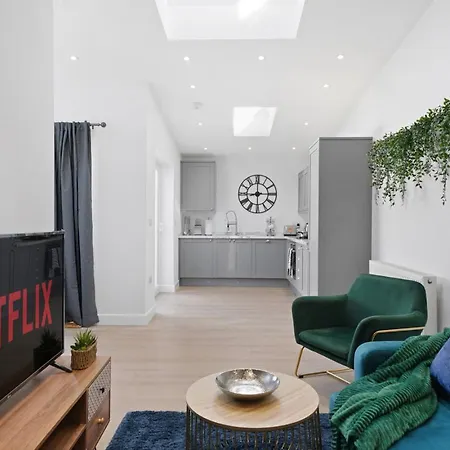 Spacious Modern Retreat - Near Temple Meads Bristol Exterior photo