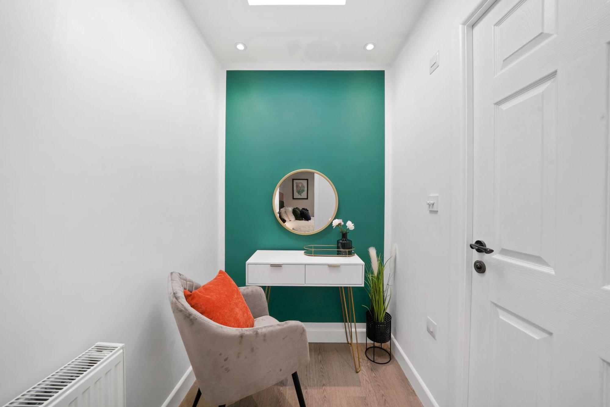 Spacious Modern Retreat - Near Temple Meads Vakantiehuis *