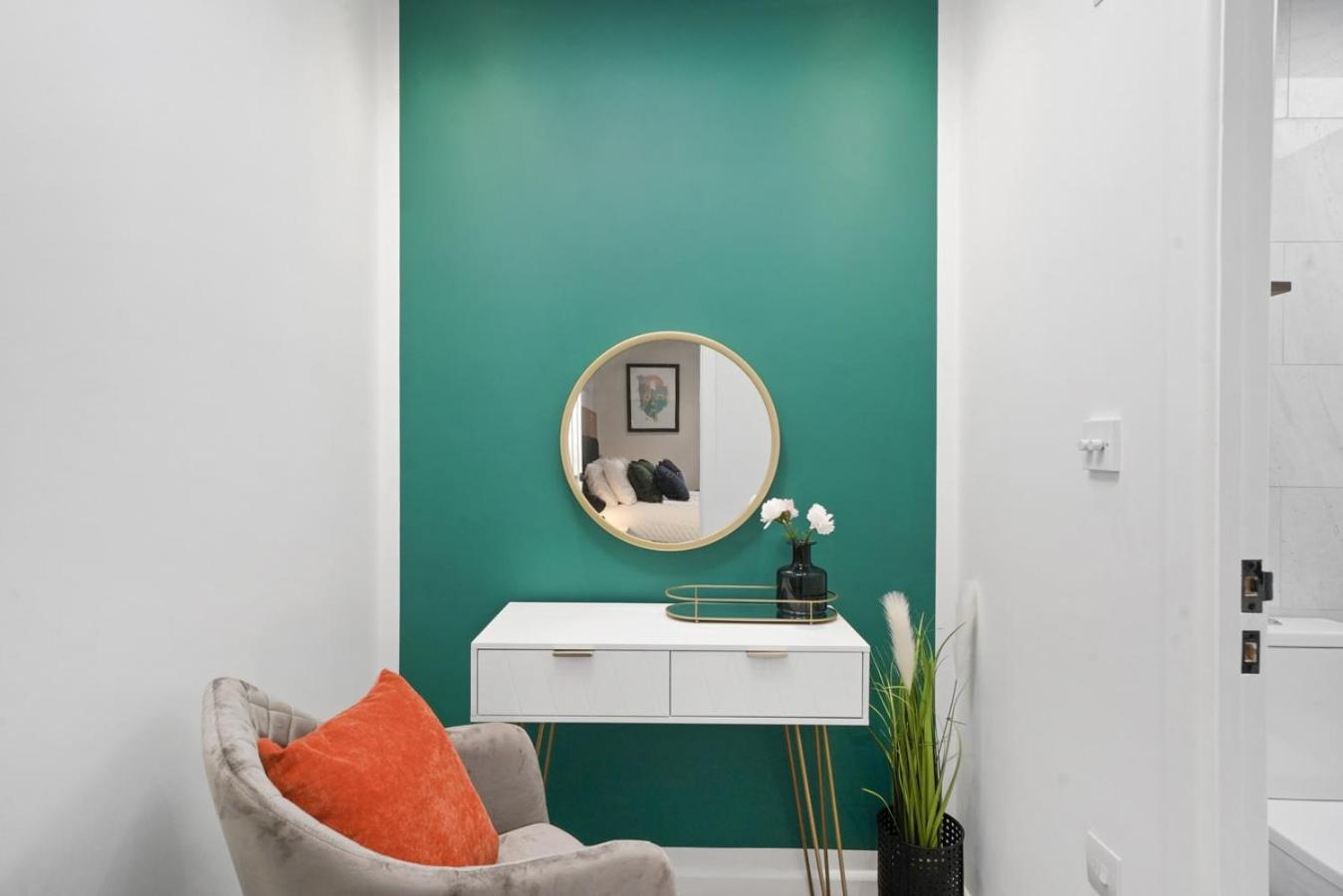 Spacious Modern Retreat - Near Temple Meads Vakantiehuis Bristol