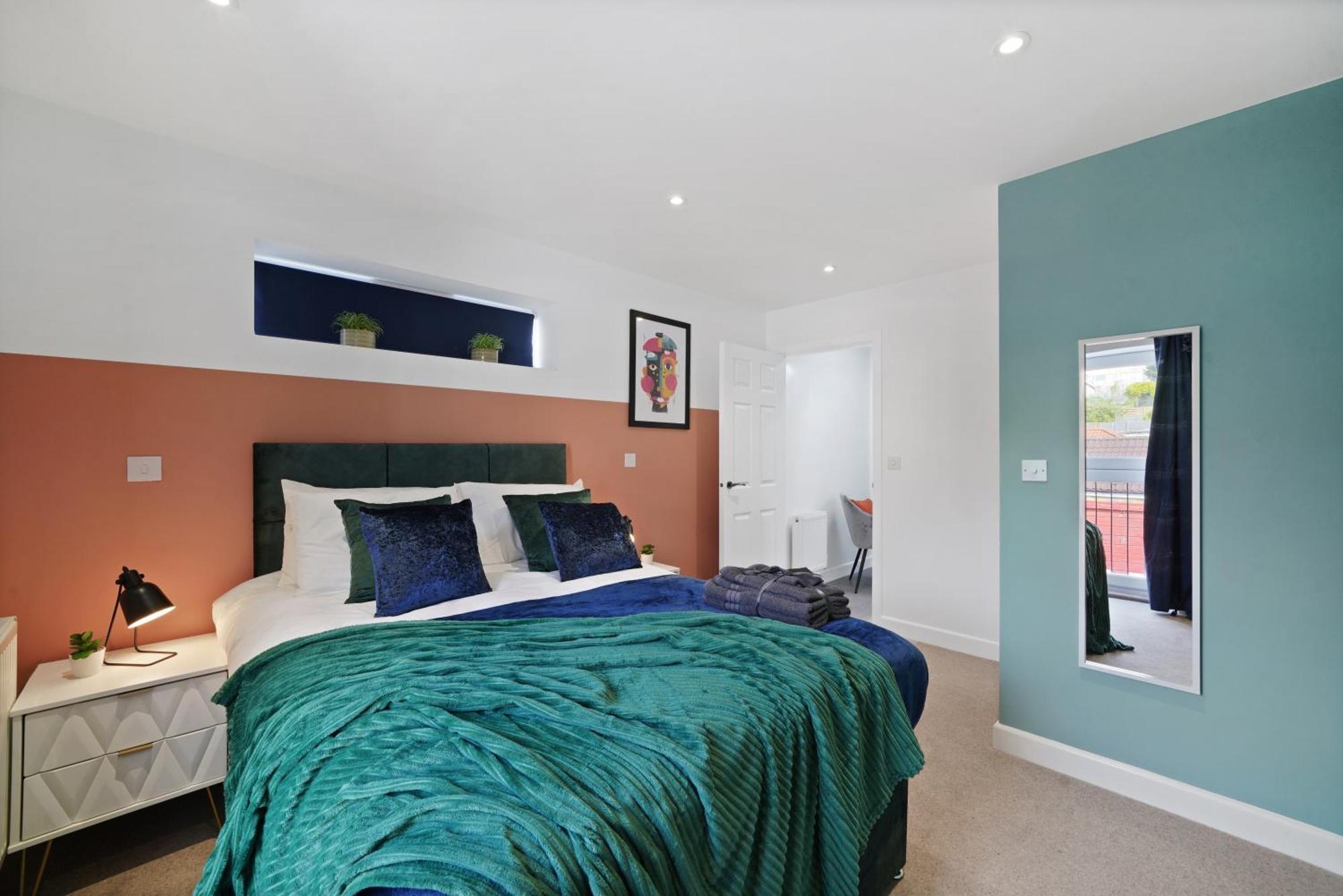 Spacious Modern Retreat - Near Temple Meads *