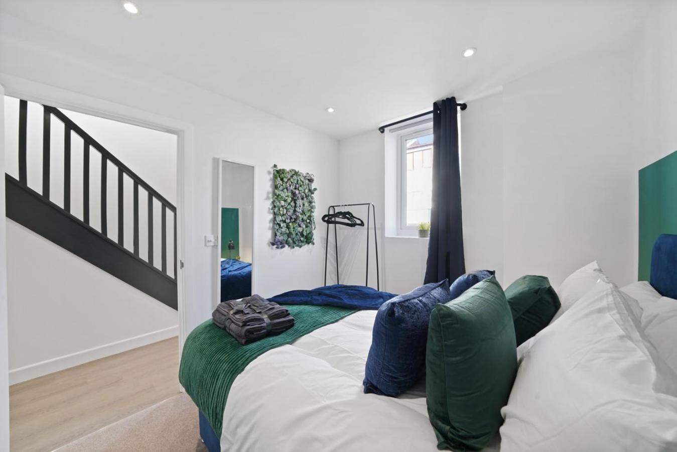 Spacious Modern Retreat - Near Temple Meads